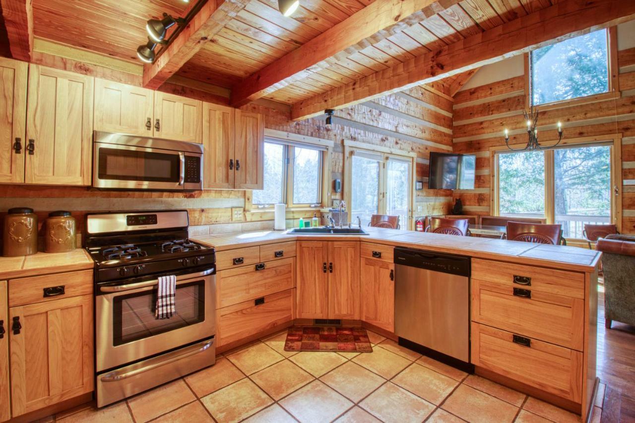 Timber Wolf Villa Woodland Park Exterior photo